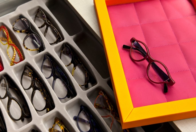 Где можно купить оптом очки для зрения по конкурентоспособным ценам